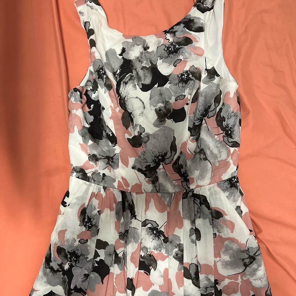 Floral Dress with pockets